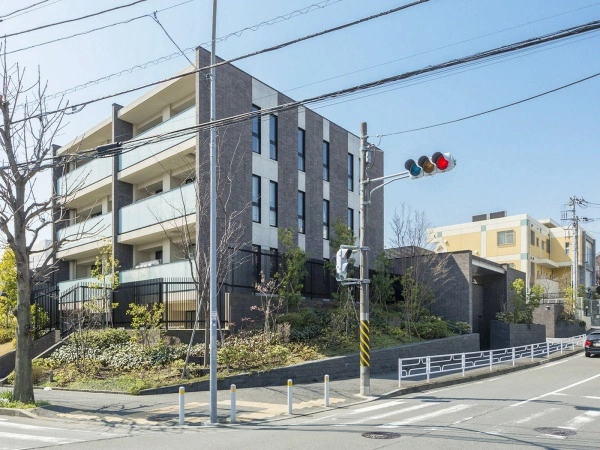 ドレッセたまプラーザレジデンス