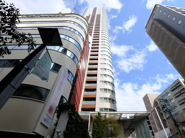 ザ・梅田タワー
