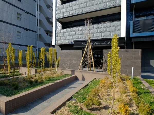プレサンス新大阪ジェイズ