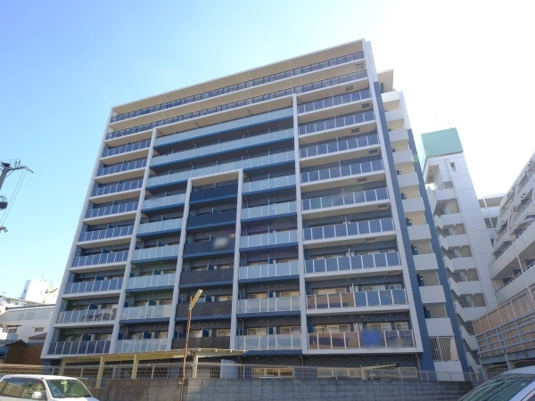 プレサンス新大阪ジェイズ