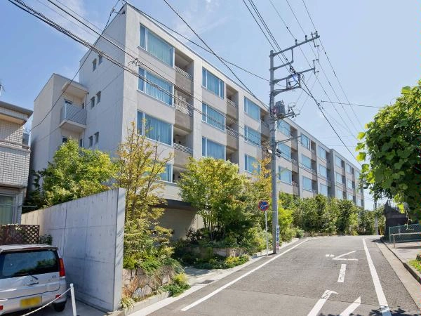 グランドメゾン横浜十日市場