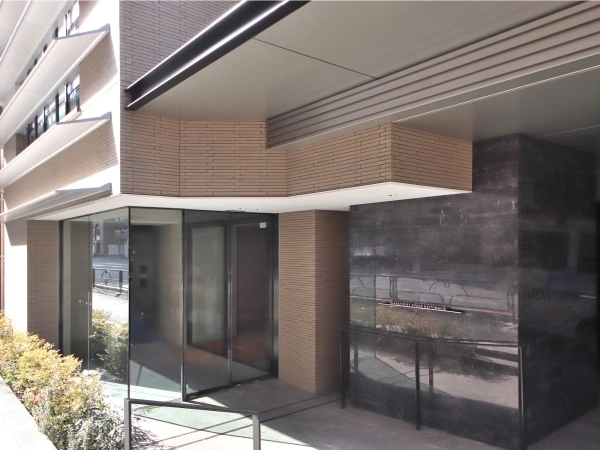 ディアナコート御苑内藤町