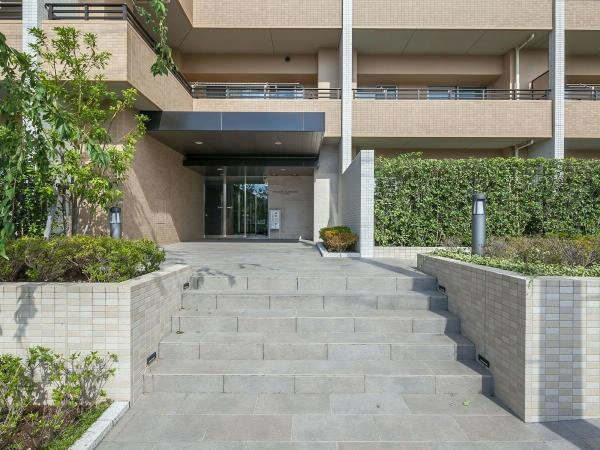 シャリエ市川