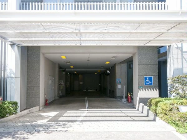 ローレルコート難波