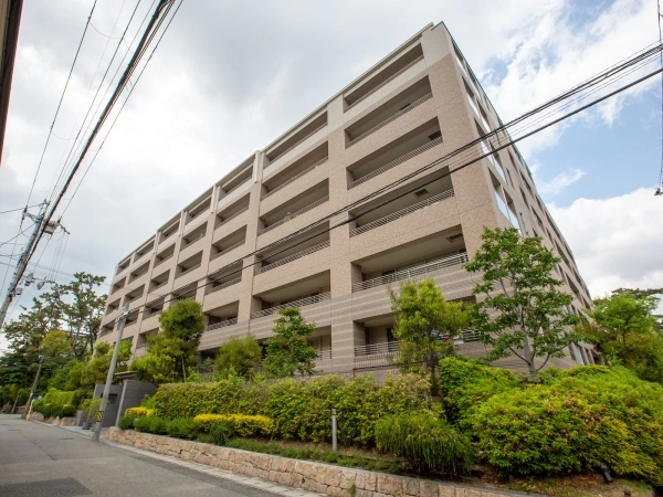 ステイツグラン甲子園口松並町