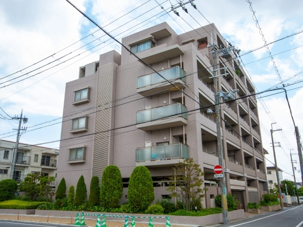 ヒルズ甲子園口二見町
