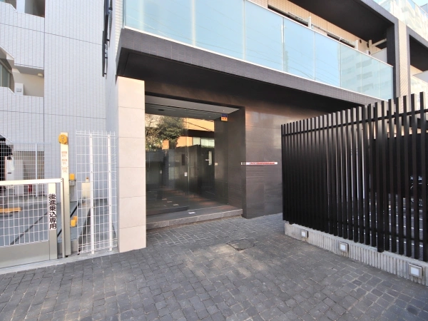 クレイシア目黒都立大学