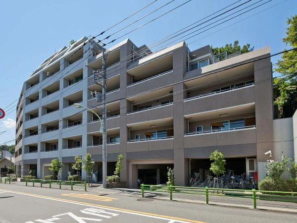 日神パレステージ聖蹟桜ケ丘