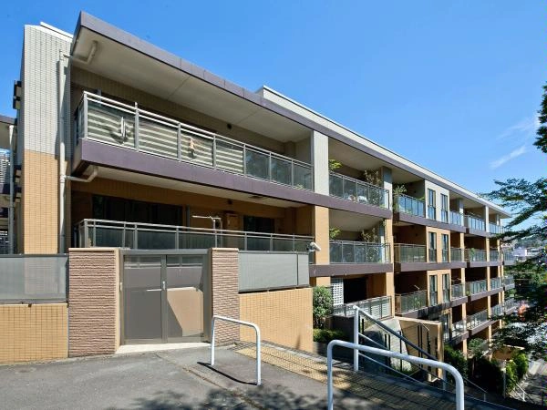 ライオンズ多摩永山フォレストマークス