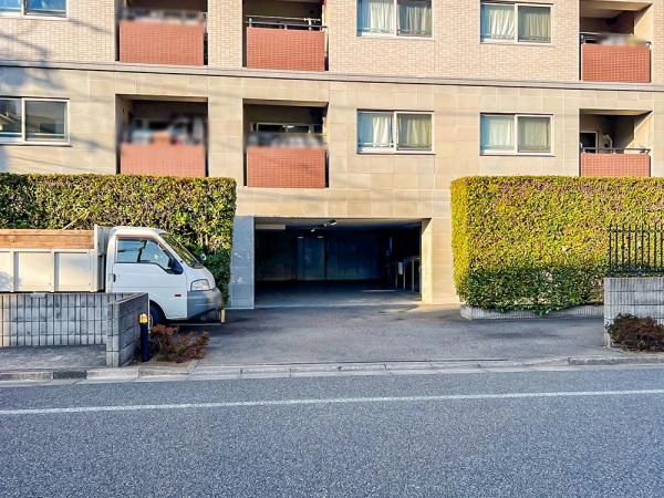 レフィーズ千鳥町