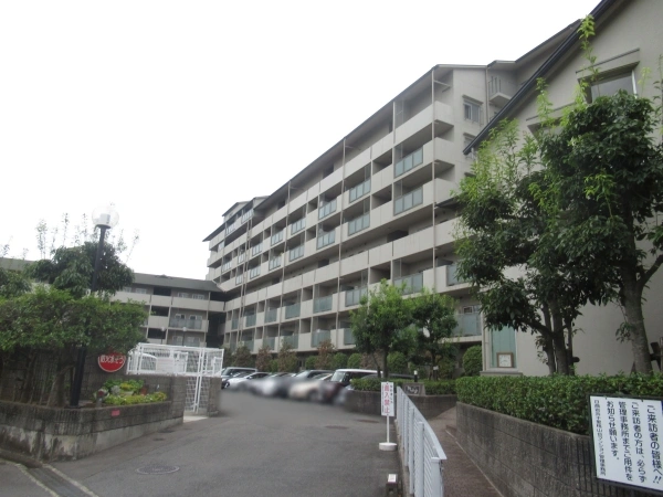 日商岩井千里桃山台マンション