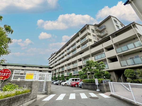 日商岩井千里桃山台マンション
