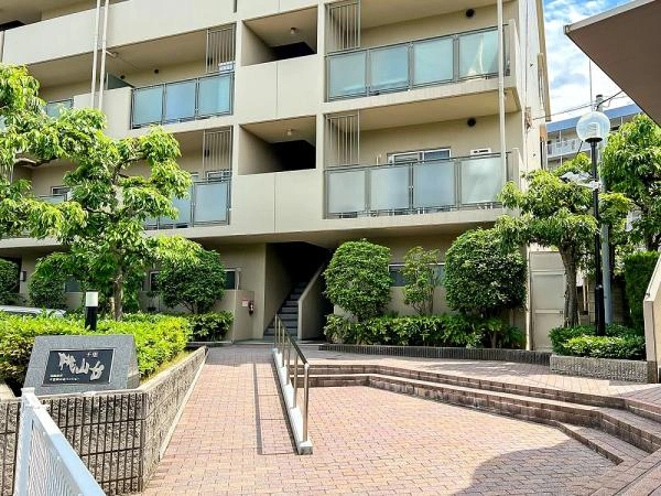 日商岩井千里桃山台マンション