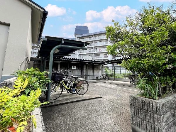 日商岩井千里桃山台マンション