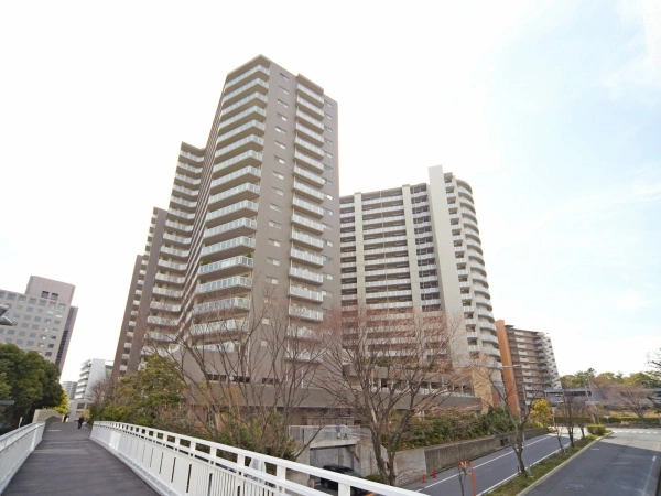 D’グラフォート千里中央