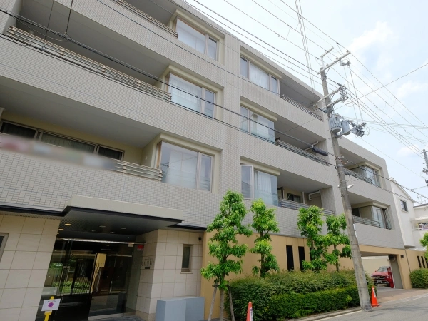 ヒルズ豊中桜塚ガレリア