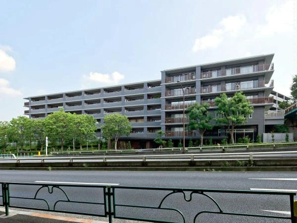 ライオンズ多摩センター翠彩の杜