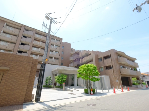ヒルズ北千里古江台