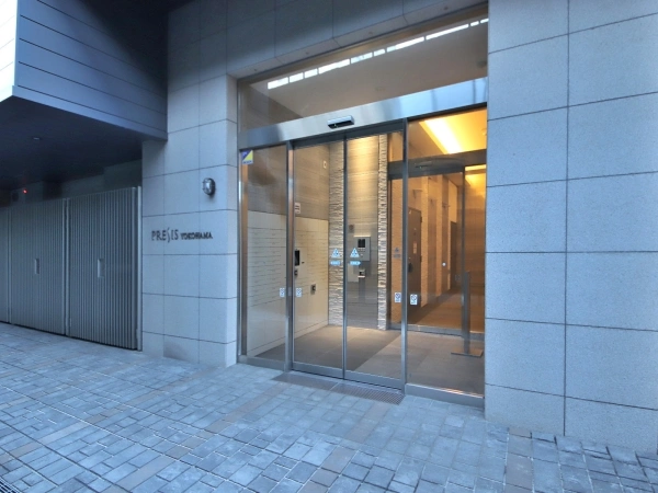プレシス横浜