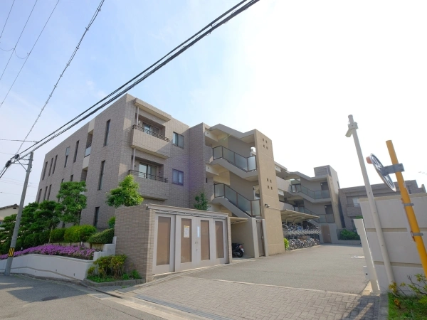 ヒルズ千里山手町
