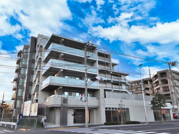 ガーラ・レジデンス横浜立場