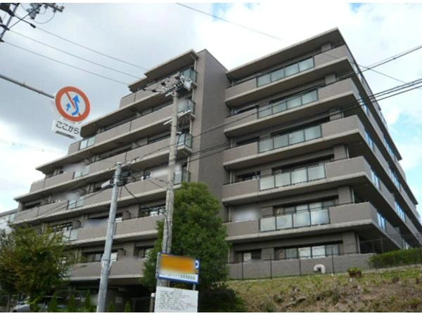 ガーデンステイツ千里丘吹田山手通り