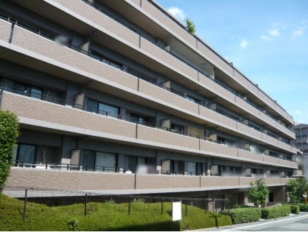 ステイツ千里上山手ヒルズ