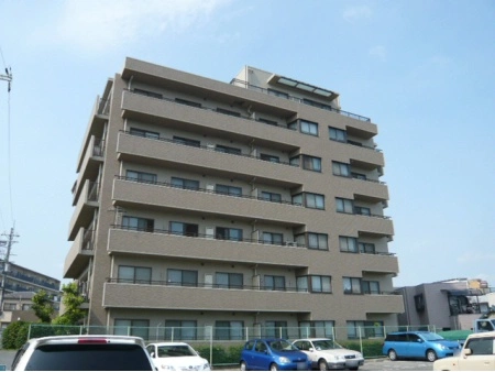 ステイツ千里山手町