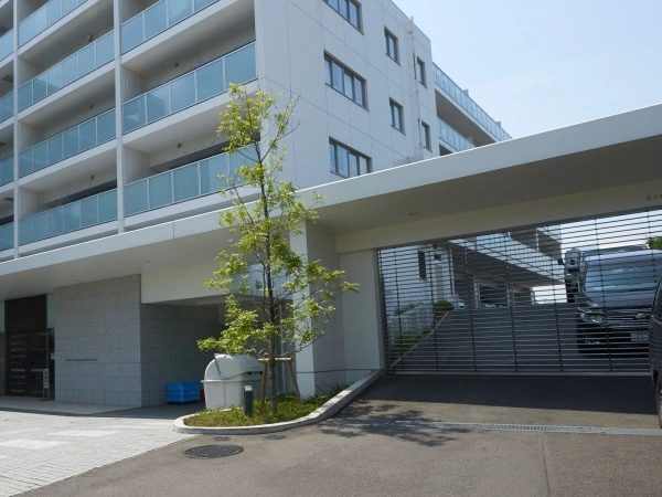 アリュール横浜新子安