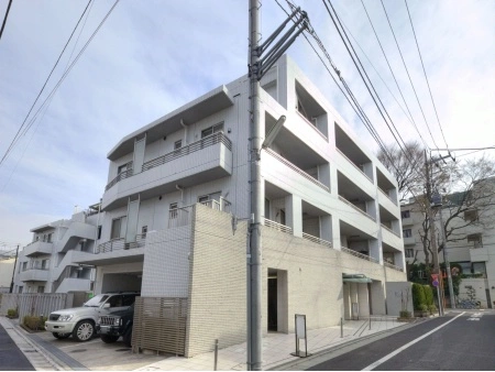 ピアース若林