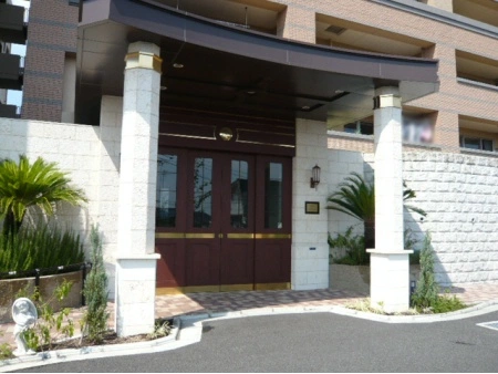 アリスト吹田新芦屋ヒルズ