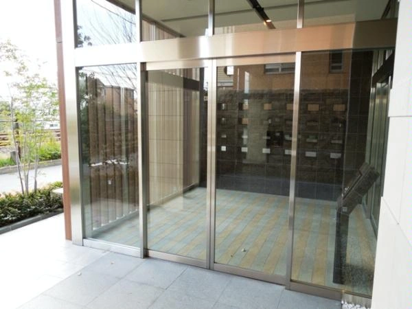 ユニハイムエクシア東灘森北町　