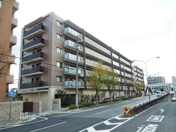 ユニハイムエクシア東灘森北町　