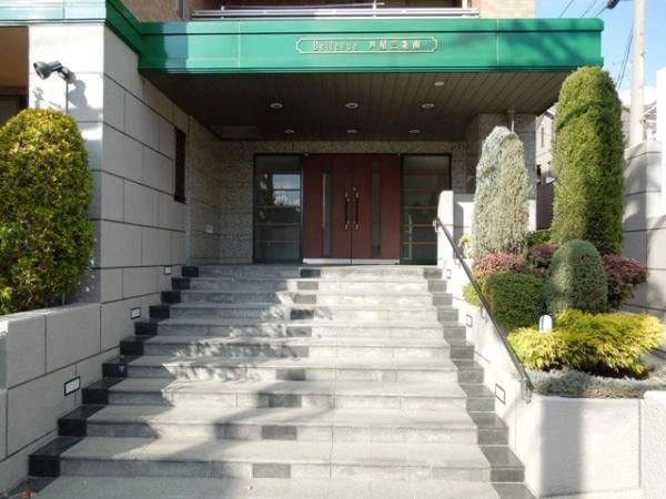 ヴェルビュ芦屋三条南