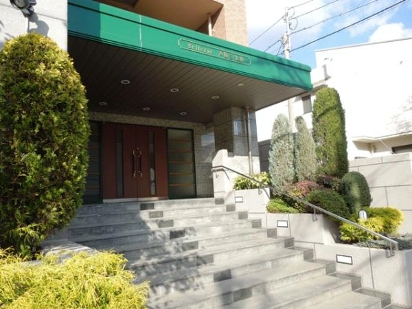 ヴェルビュ芦屋三条南