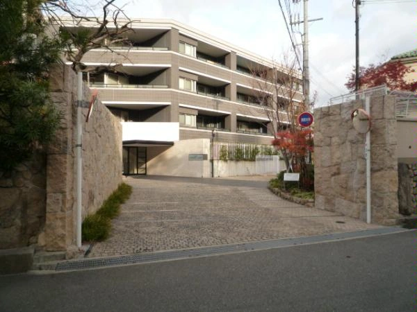 ロジュマン住吉山手