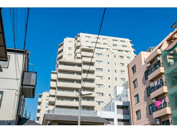 フォルム四谷外苑東
