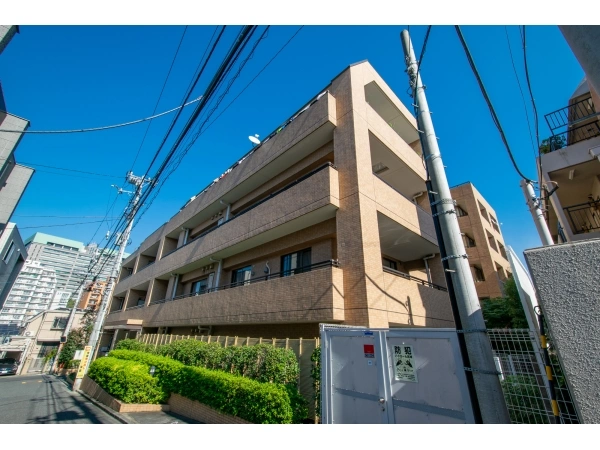 ファミールグラン四谷