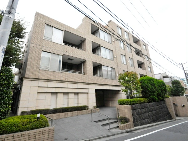 ヴェーゼント市ヶ谷