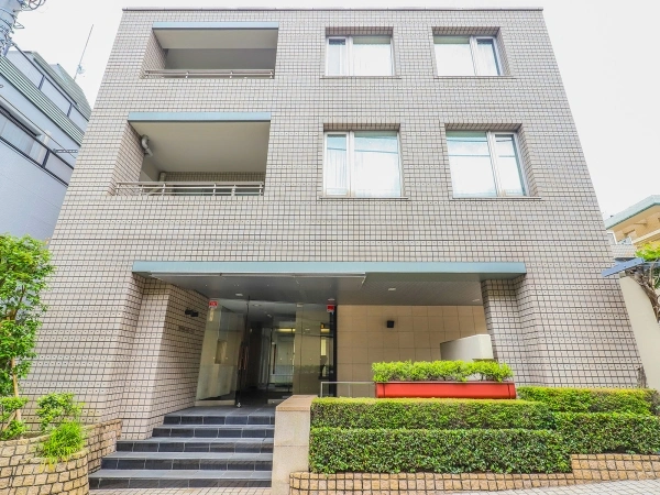 市谷砂土原ハウス