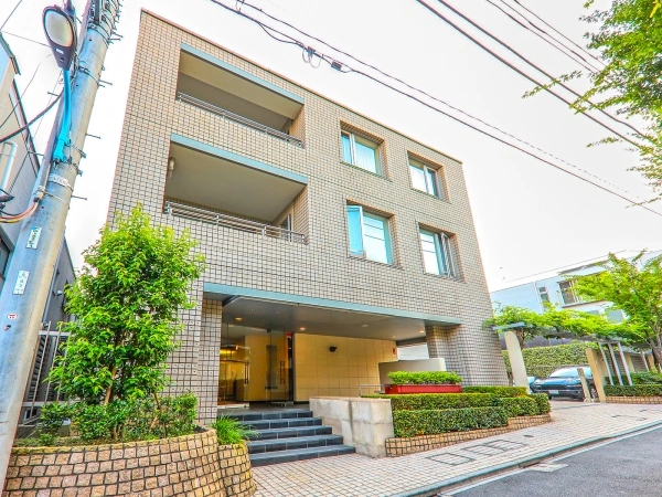 市谷砂土原ハウス