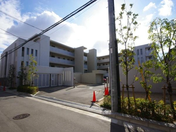 ジオ西宮北口花鳥苑