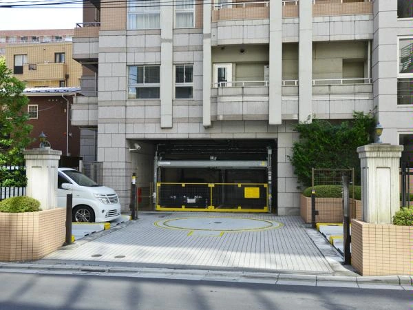 ファミール新宿グランスイートタワー