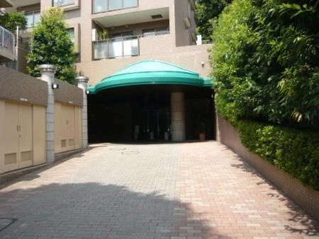 クレスト見晴坂