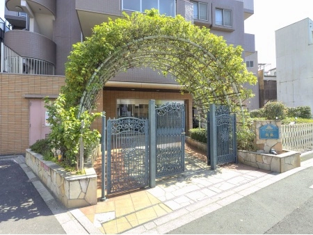 ベルメゾン向島イースト