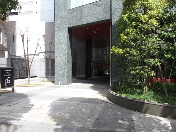 ファーストリアルタワー新宿