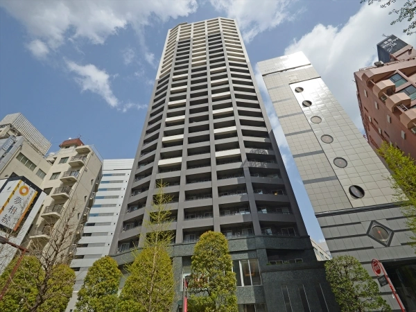 ファーストリアルタワー新宿