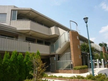 リビオ目白西坂ヒルテラス