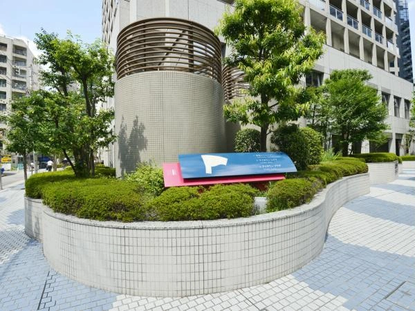 アイタウン・レピア 敷地内