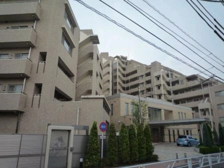 ファミールグラン代々木西原デクスターハウス